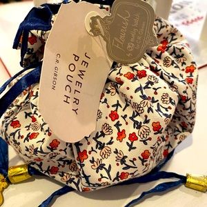 NWT!! CR Gibson Floral Sayin Jewelry Pouch!